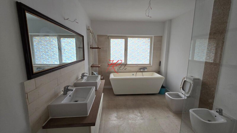 Herastrau, vanzare apartament 3 camere.